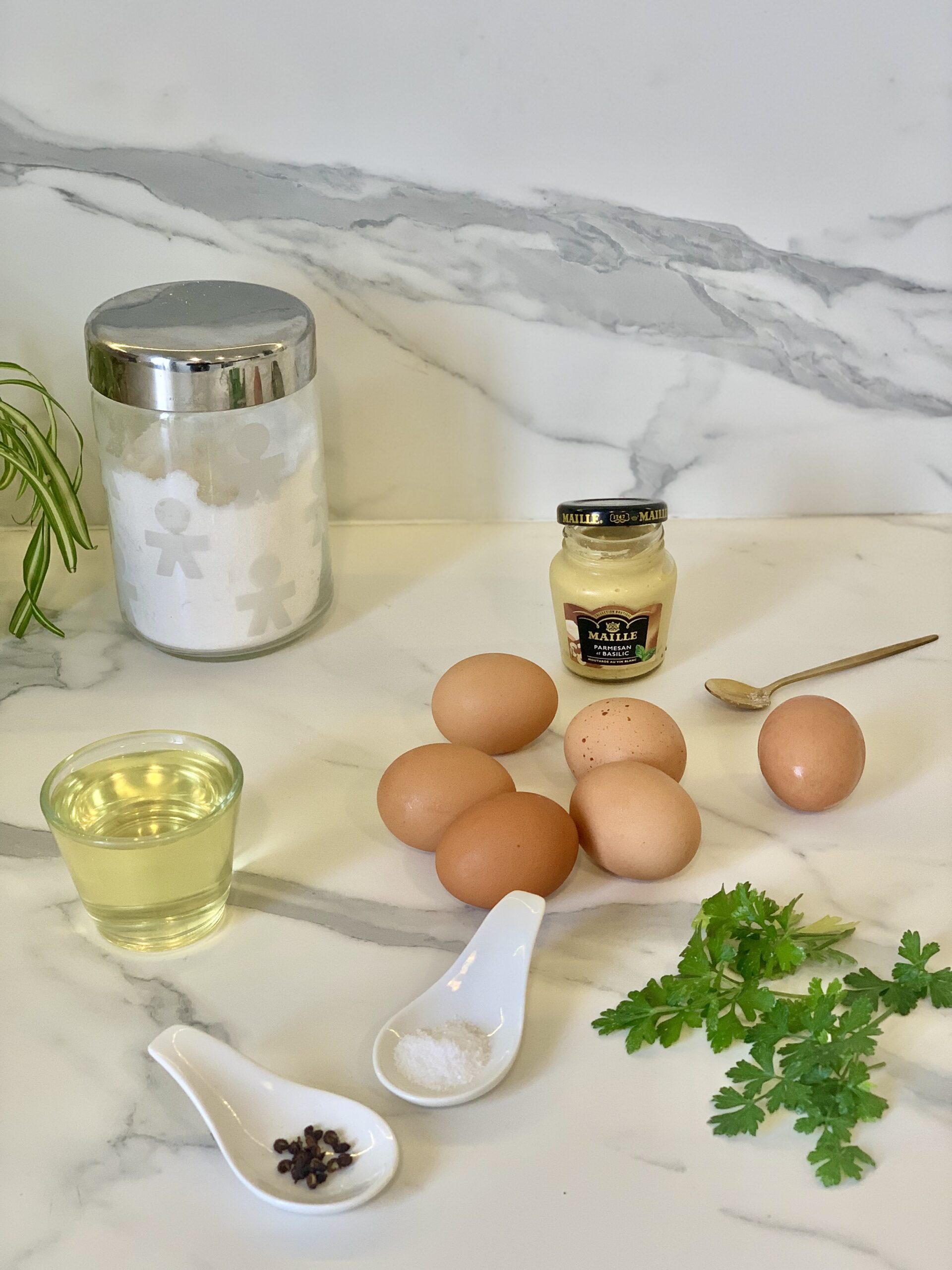 Deviled egg, egg Mimosa classic French recipe and its variations
