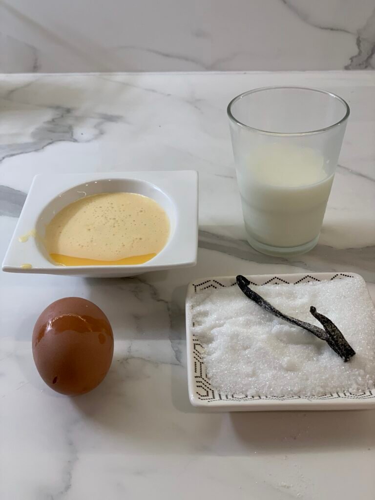 Easy recipe of the crème brulée with yolks 