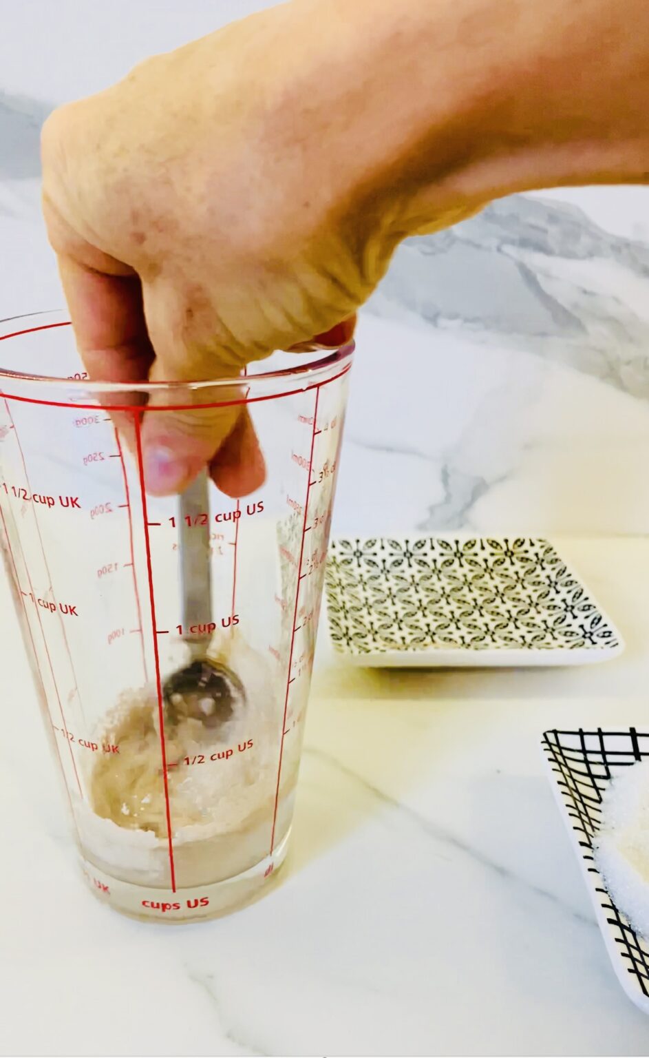 How to activate the yeast for baking you homemade bread